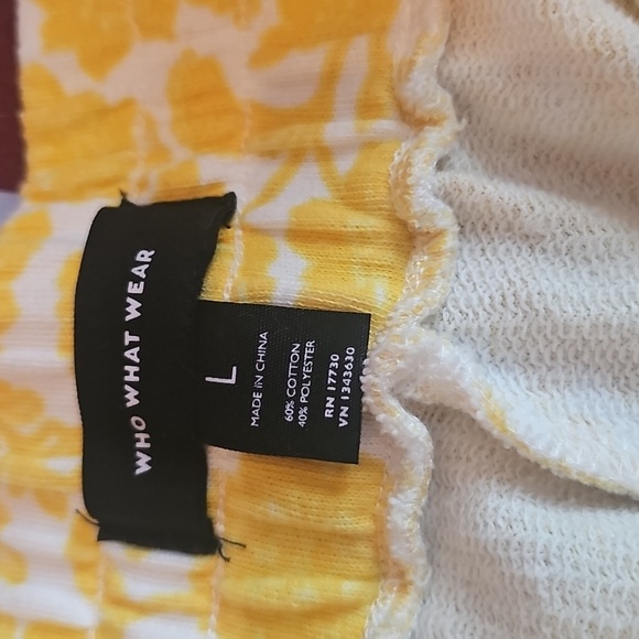 Who What Wear French Terry High Waisted Floral Tropical Shorts Size L - Picture 2 of 2